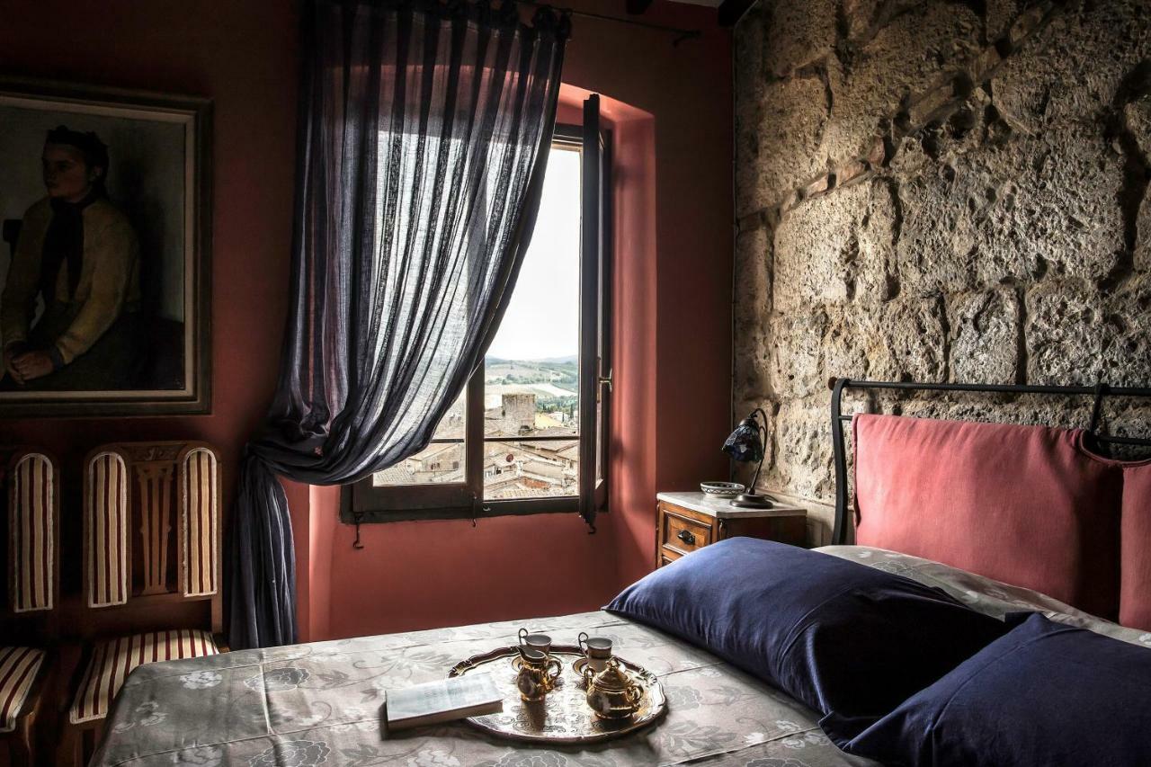 The Artists' Tower - Amazing View From The Tower Διαμέρισμα Σαν Τζιμινιάνο Εξωτερικό φωτογραφία